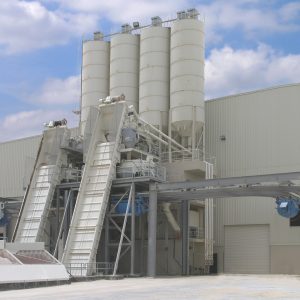 LIEBHERR – German Gulf Enterprises - 2-14